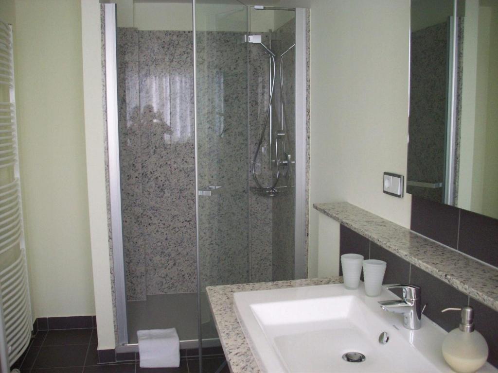 Rothweinhotel Wiesenbronn Quarto foto